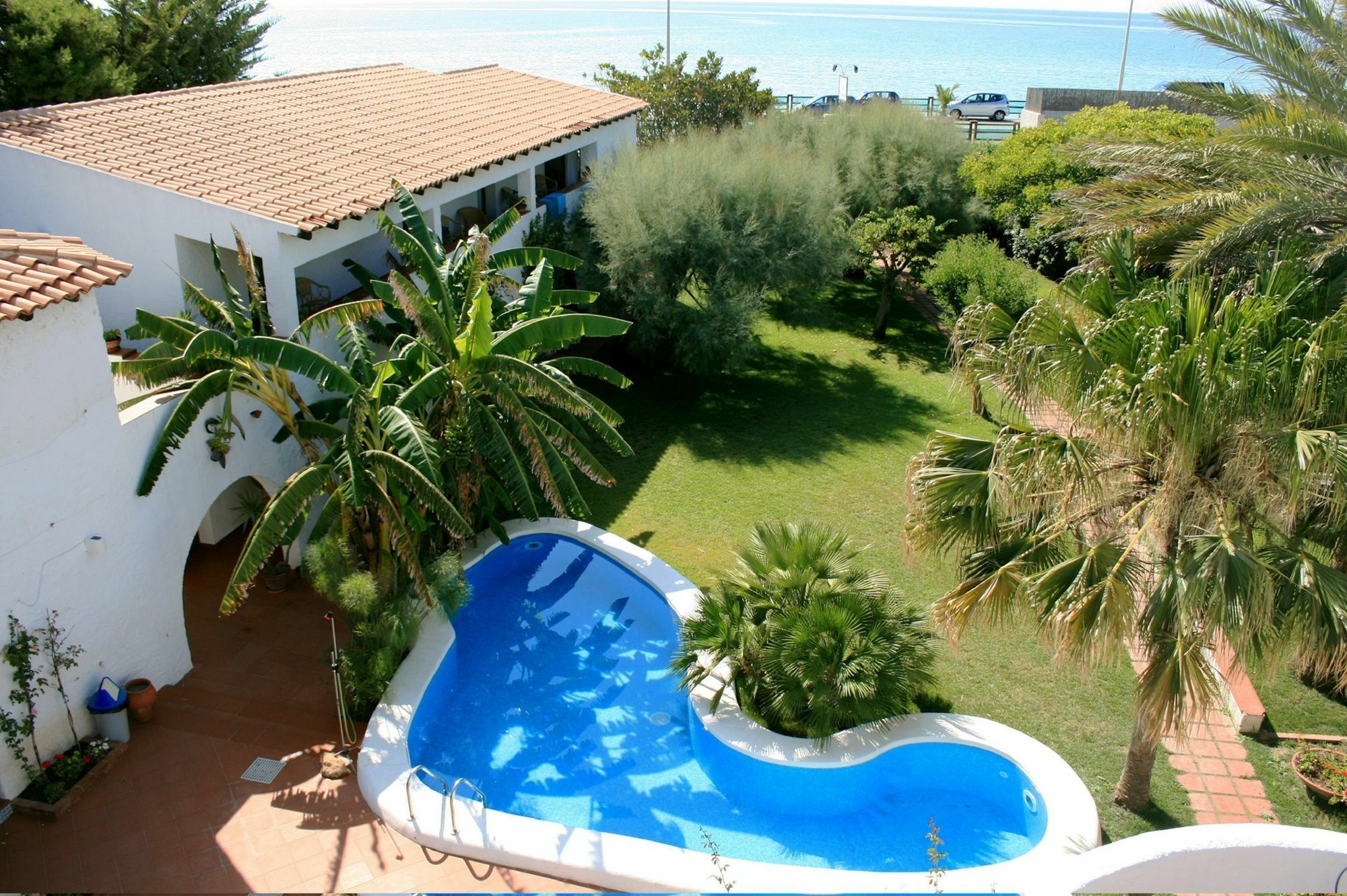 Lido di Noto Hotel Villa Mediterranea מראה חיצוני תמונה