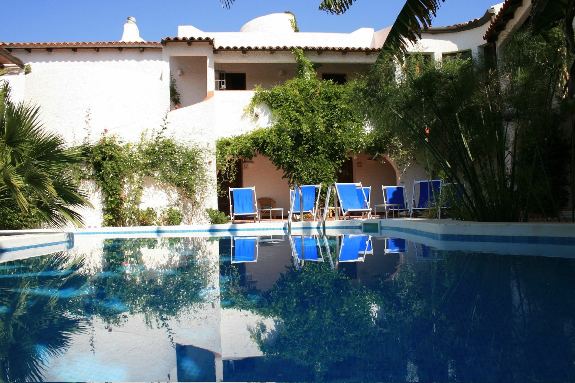 Lido di Noto Hotel Villa Mediterranea מראה חיצוני תמונה