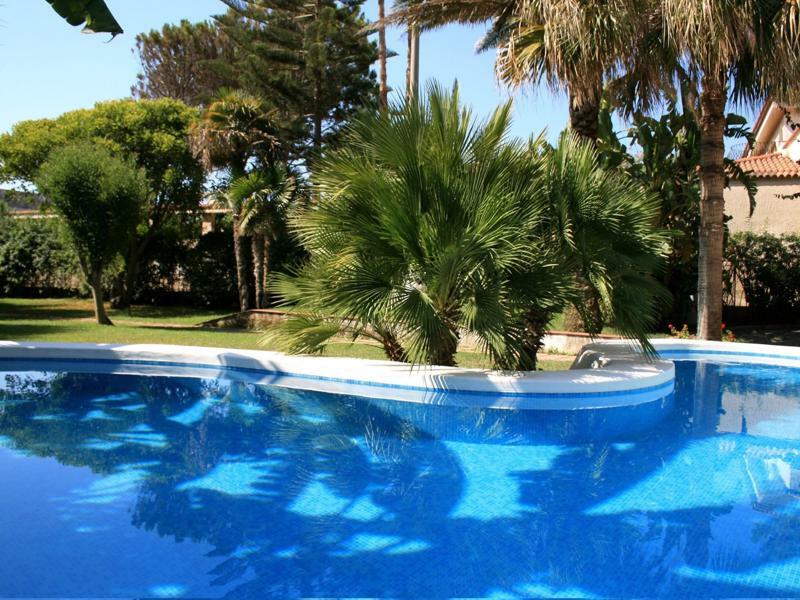 Lido di Noto Hotel Villa Mediterranea מראה חיצוני תמונה
